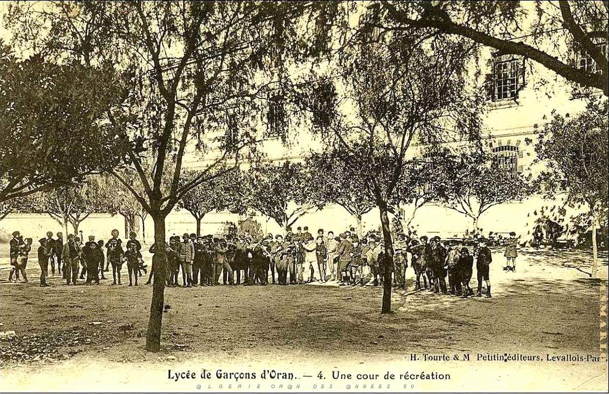 BG ca- 003- Lycee Lamoriciere- Interieur.jpg